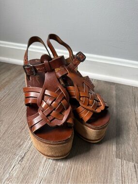 VTG Miles Leather Woven Platform Wedges Sandals Heels Hippie Boho Brown Size 7